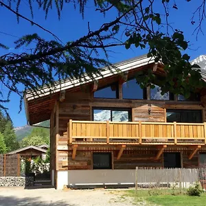 Le Petit Nicolas, Jacuzzi, Vue Mont Blanc Chalet Chamonix