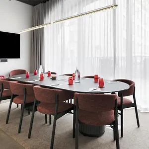 Hotel Radisson Red ****