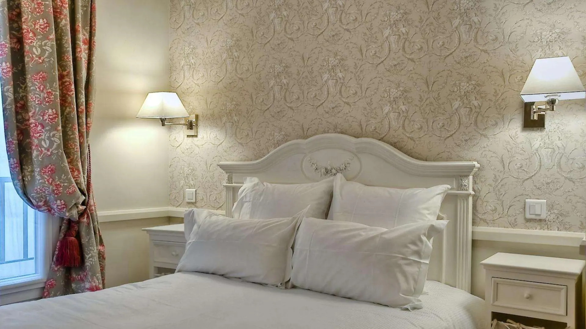 Hôtel de la Motte Picquet Paris Hotel