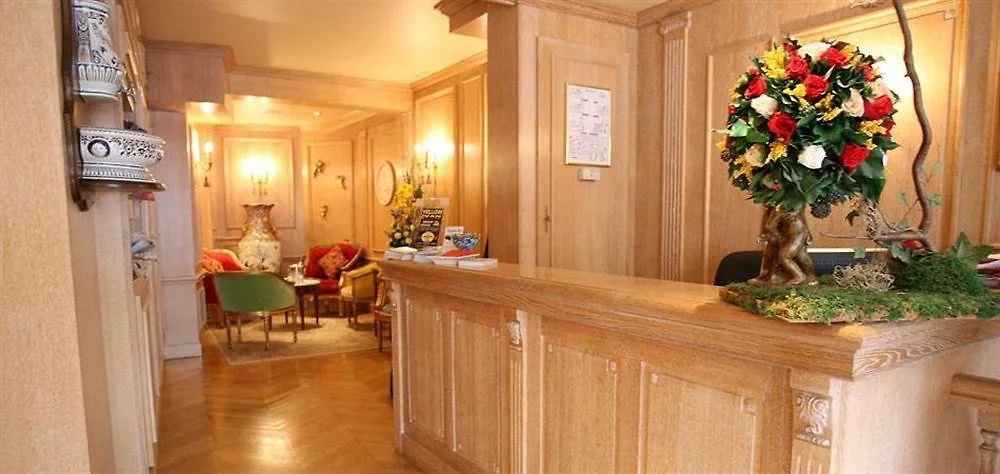 Hôtel de la Motte Picquet Paris